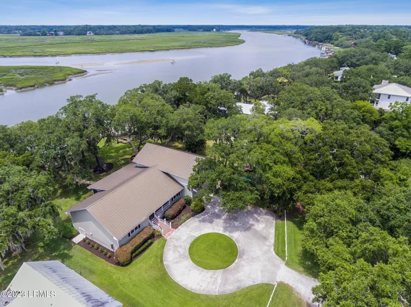 3009 Riverside Ln, Beaufort, SC 29902