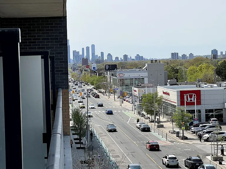 2369 Danforth Ave #508 — Photo 20