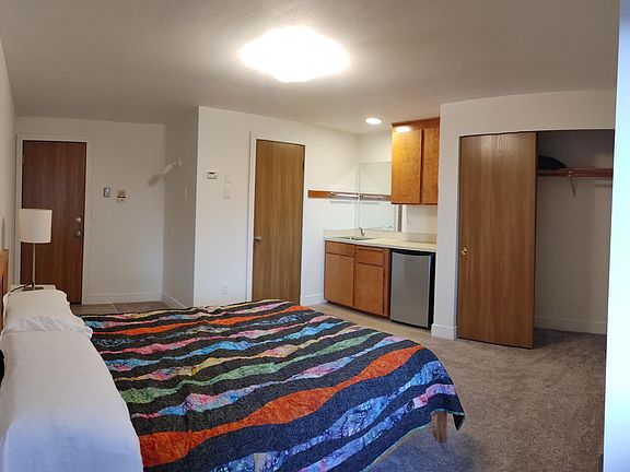 5th image of 12005 NE 83rd St #2