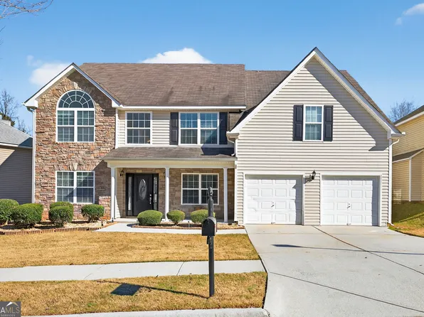 4376 Beaver Pond Ct, Loganville, GA 30052