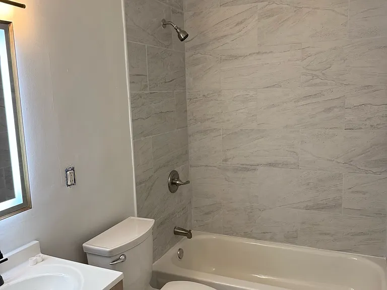 7851 Glenorchard Dr — Photo 7