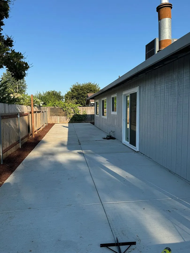 Eric Cir. Galt, Ca. 95632 — Photo 2