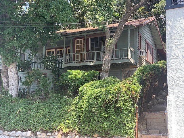 1st image of 5422 Ebey Ave