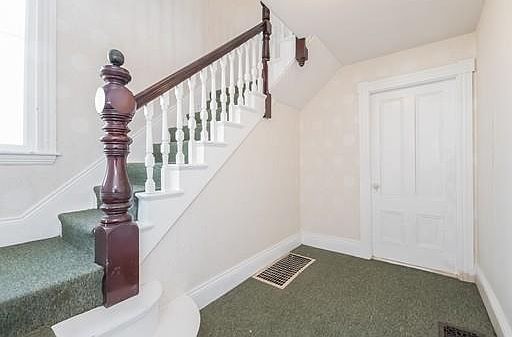 3rd image of 7 Belmont Ave
