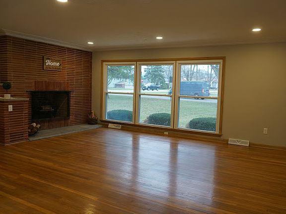 5th image of 101 Nottingham Dr