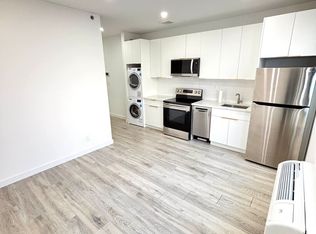 230 Boerum St, Brooklyn, NY 11206