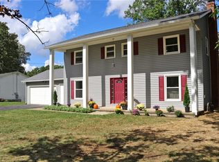 1546 Center Lane Dr, Ashland, OH 44805