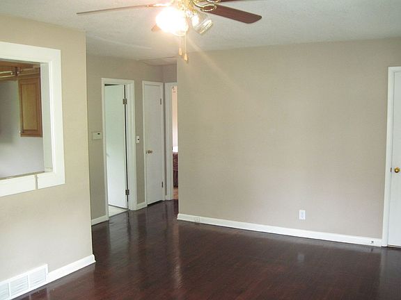 4th image of 3537 N 63rd St