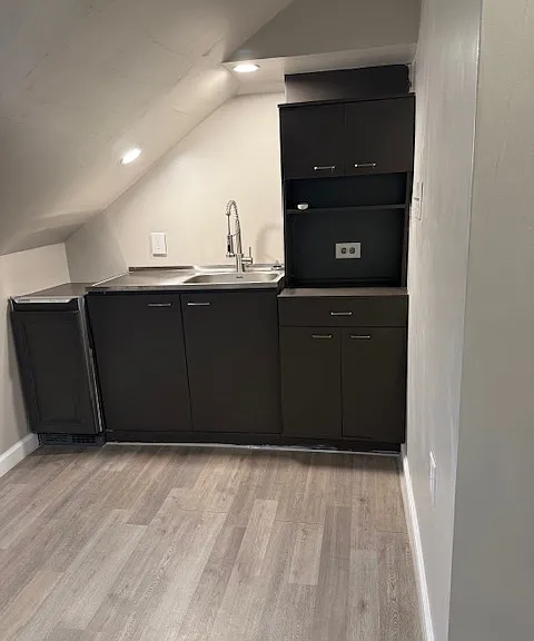 302 Merrick St — Photo 31