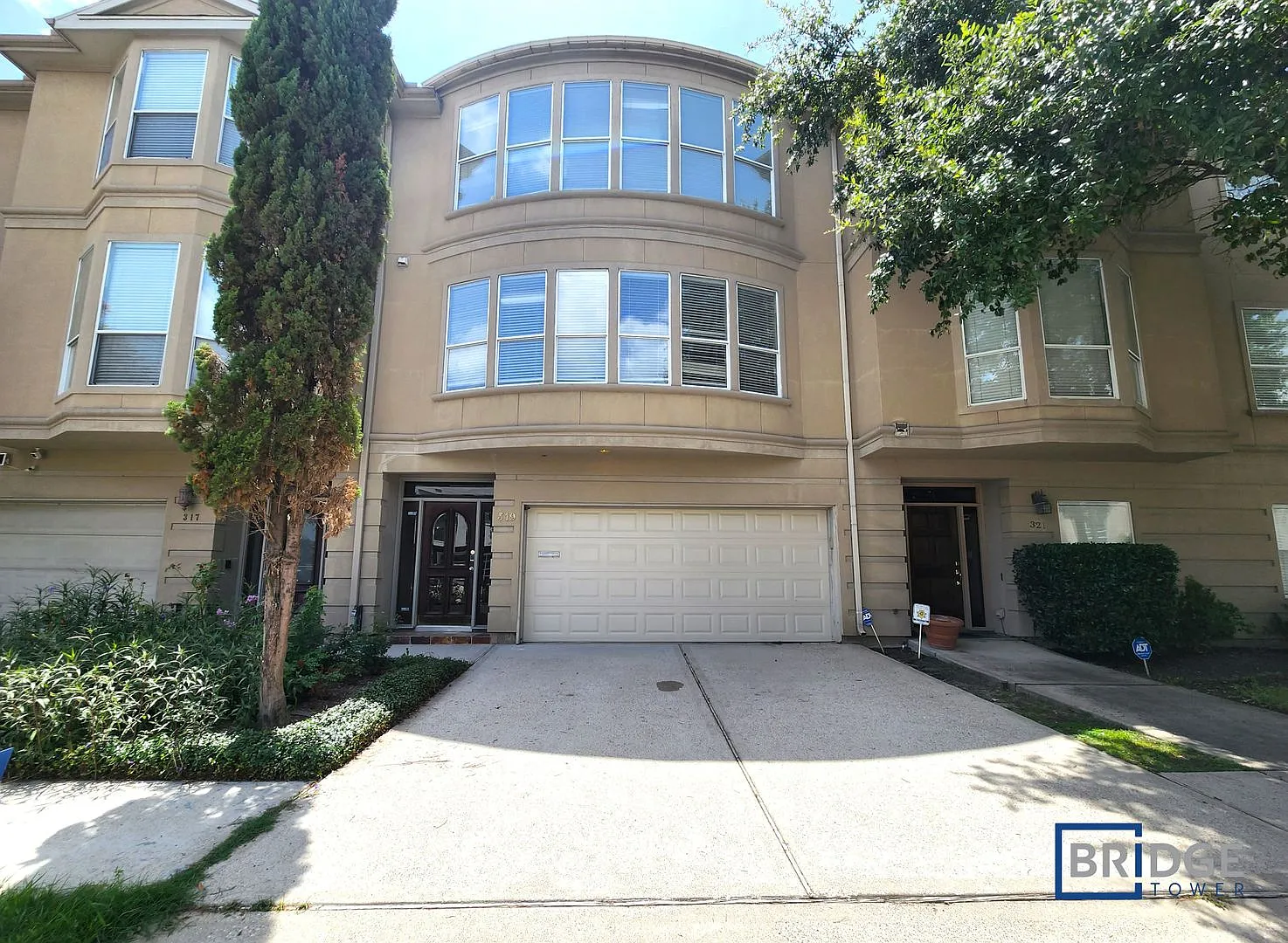 319 Birdsall St., Houston, TX 77007 — Photo 1