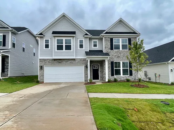 3174 Laurel Brook Dr, Denver, NC