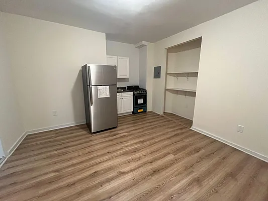 Rented by REAL New York | media 2