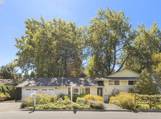 8910 SW Homewood St, Portland, OR 97225