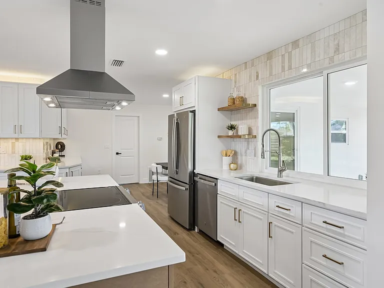 6735 Keystone Dr — Photo 19