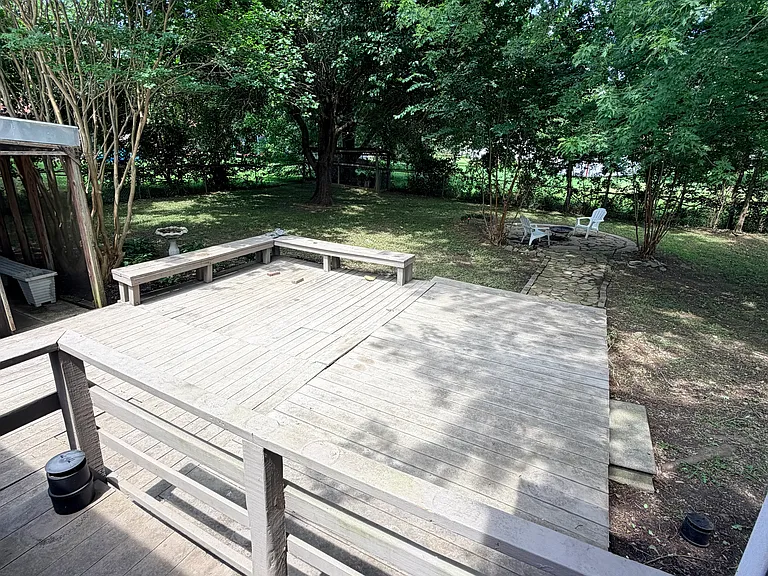 1709 Oak Hill Dr — Photo 24