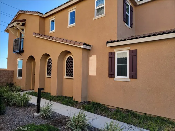 1596 Redwoods Drive Pl, Upland, CA 91784