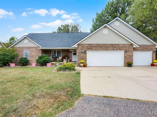 7513 Pinnacle Dr, Worden, IL 62097