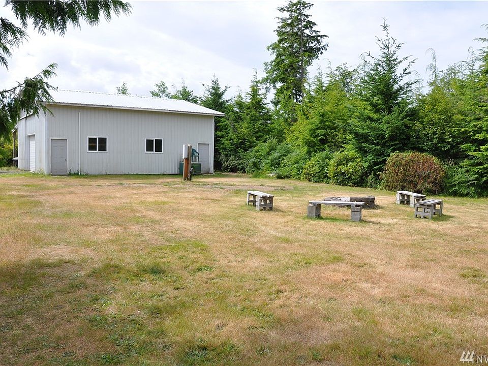 1st image of 207 Crane Pl