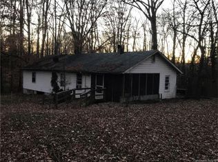 5721 Paw Creek Rd, Charlotte, NC 28214