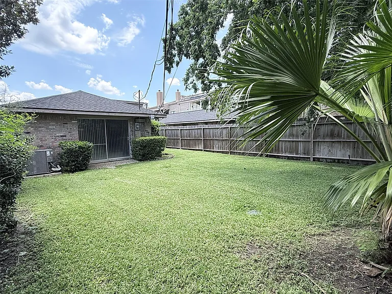 1611 Potomac Dr — Photo 26