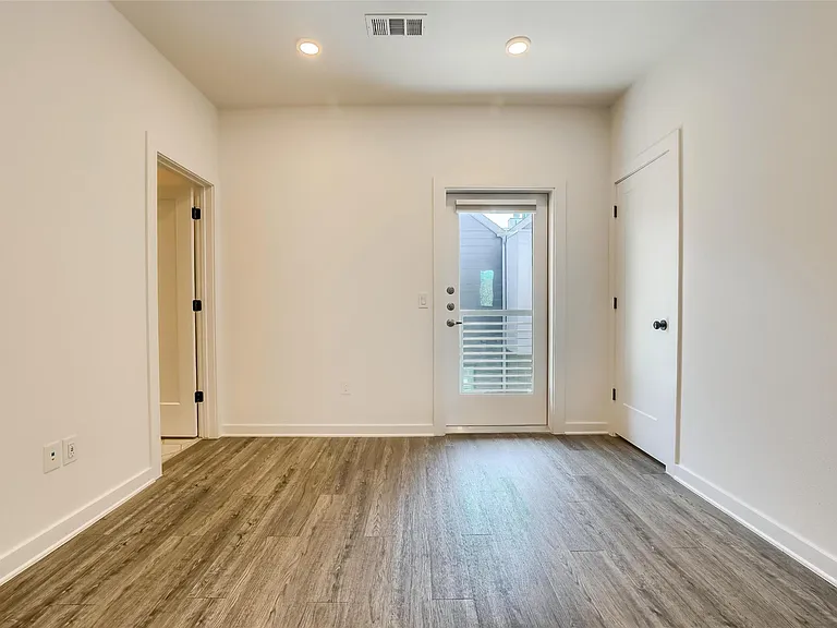 5924 S Congress Ave #62S — Photo 12