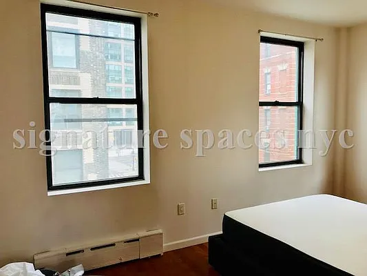 Rented by Signature Spaces NYC Corp | media 13