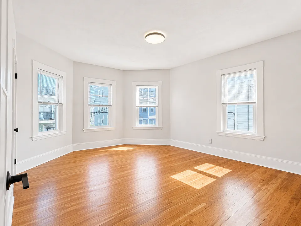 113 Nash Rd #2