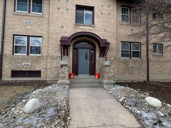 2101 S Josephine St APT 112, Denver, CO 80210