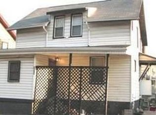 2023 3rd St NE, Canton, OH 44704