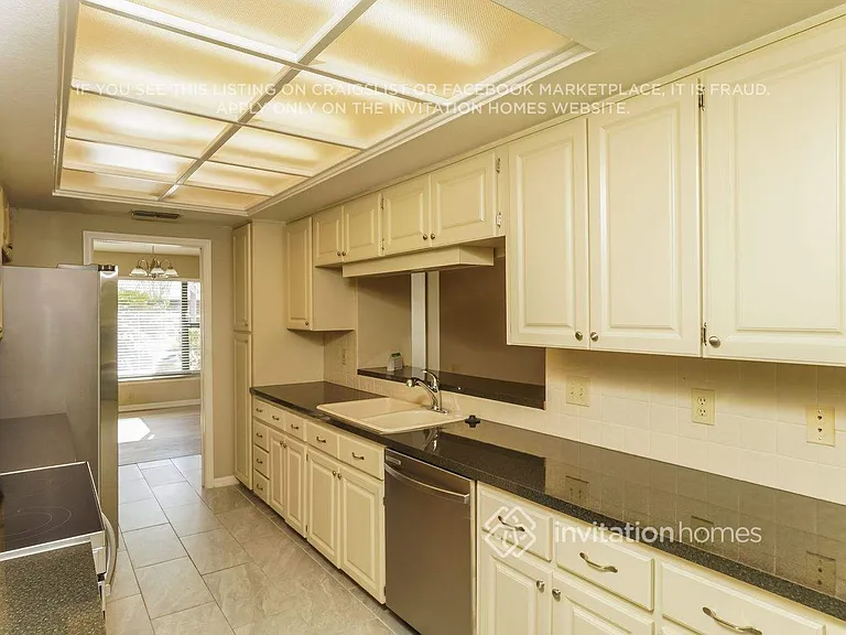 3383 Jadewood Cir — Photo 7