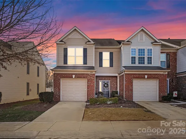 2430 Kensington Station Pkwy, Charlotte, NC 28210