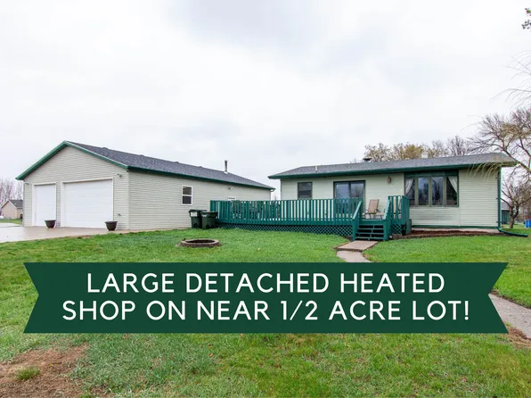 409 Park Ave, Christine, ND 58015