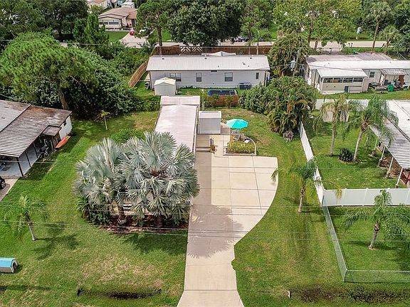 2nd image of 15505 Sunkist Dr