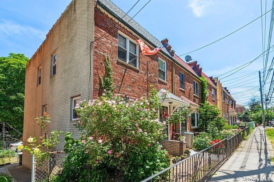1st image of 4751 59th St