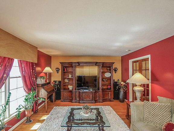 5th image of 3607 Whitehall Ct