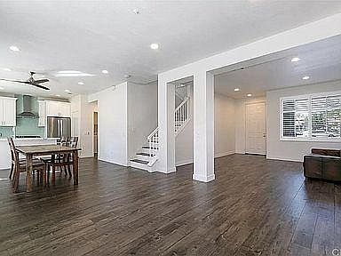 2nd image of 56203 Lone Pine Dr