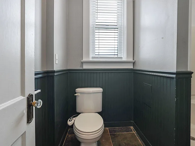 5228 Finkman St #1F — Photo 12