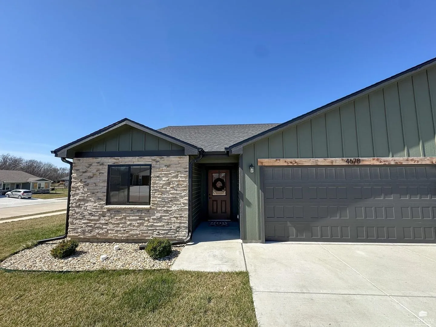Newly Built! + Stainless Steel Appliances + 2-Car-Garage + Large Backyard + Washer & Dryer Includ... — Photo 2