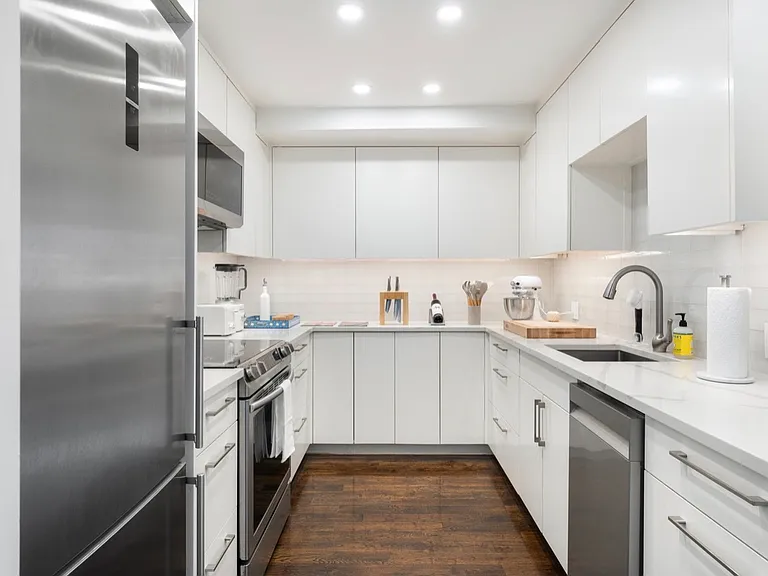 3701 Turtle Creek Blvd #9A — Photo 6