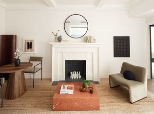 26 W 9th St APT 4C, New York, NY 10011