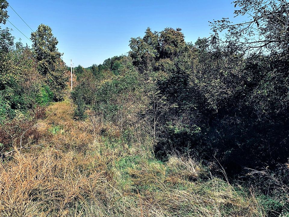 2nd image of 2996 Highlandville Rd