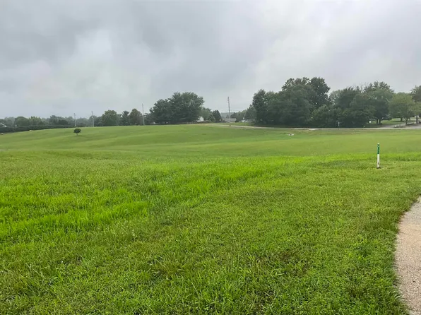 8714 S Alonzo Way, Bloomington, IN 47401