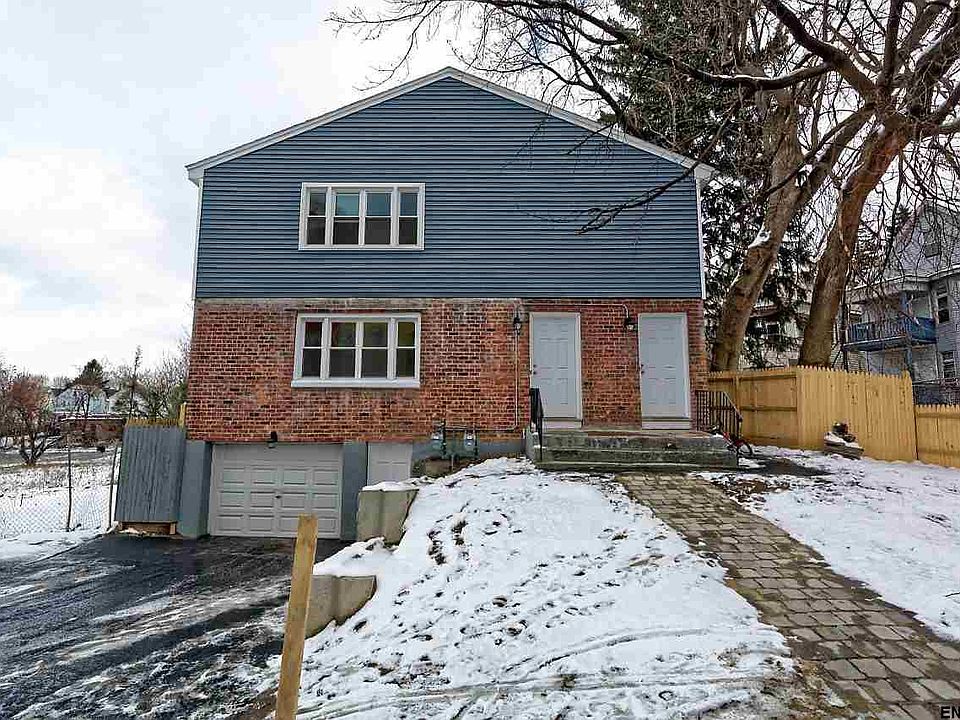 1st image of 17 Holland Ave