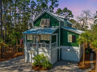 8711 Crawford Island Ln, Edisto Island, SC 29438