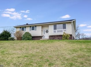 377 Route 94, Newton, NJ 07860