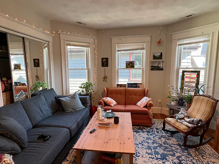 303 Highland Ave #3 — Photo 8