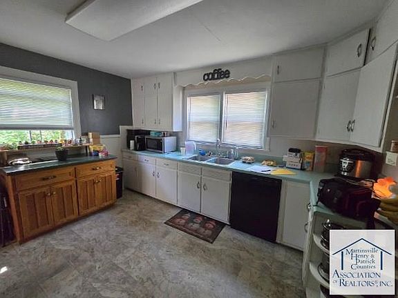 2nd image of 9680 Virginia Ave