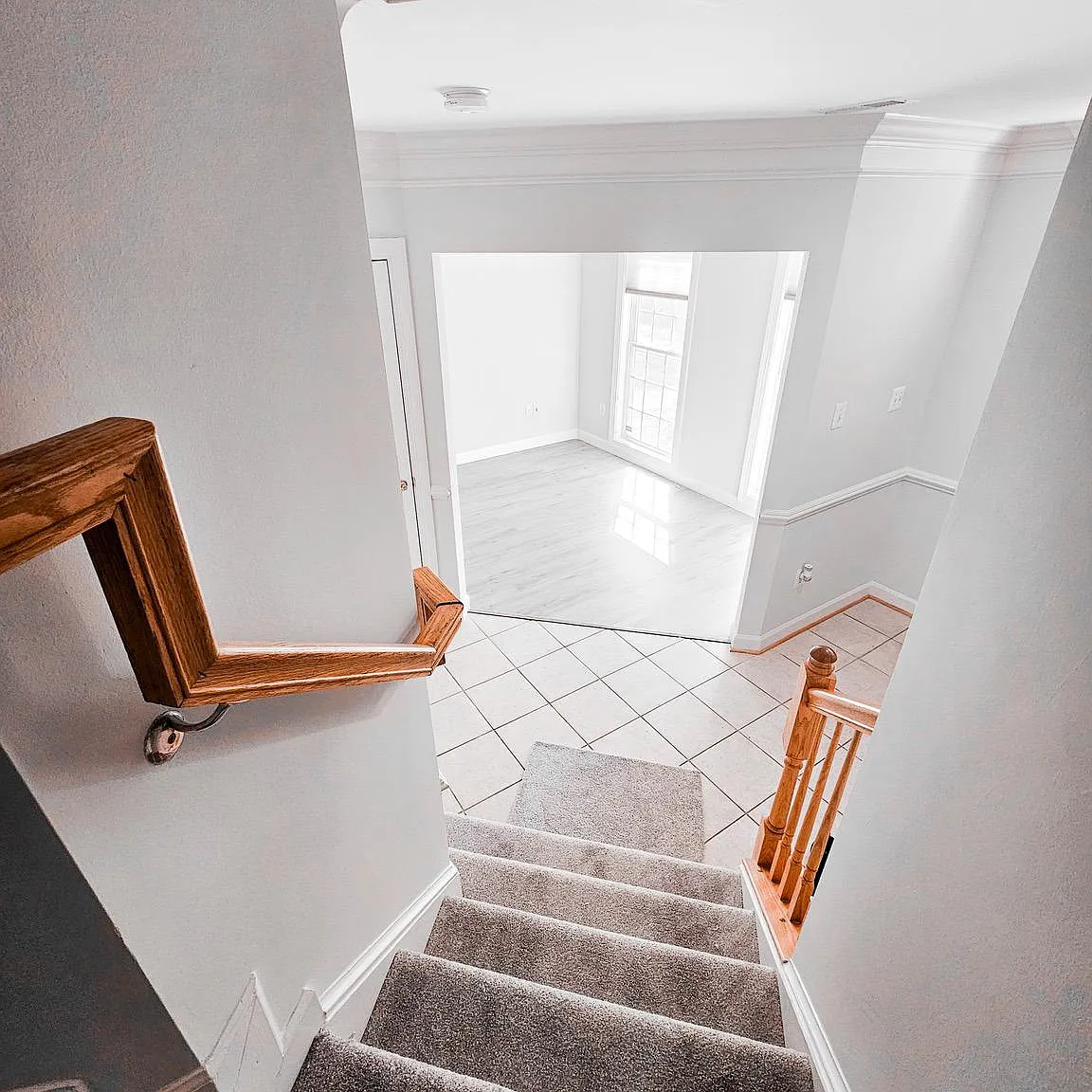 3 bed, 4.0 bath, 1960 sqft, $2,955 — Photo 3