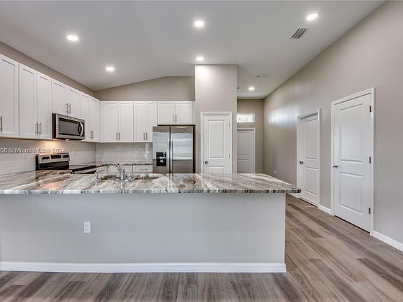 5th image of 2818 NW 7th Pl