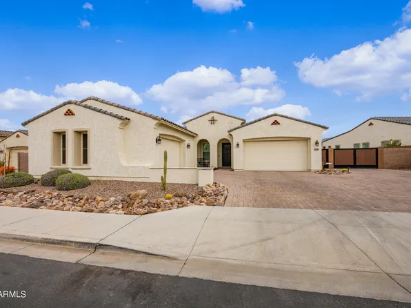 2534 E THORNTON Court, Gilbert, AZ 85297